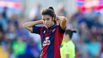 Alba Redondo, durante un partido entre el Levante y el Levante Las Planas en la Liga F, suscita el inter¨¦s de equipos de medio mundo.