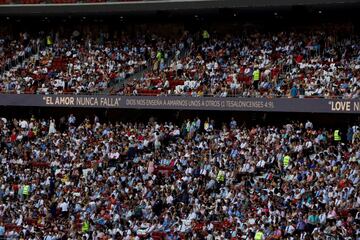 Los testigos de Jehová inundan de fe el Wanda Metropolitano