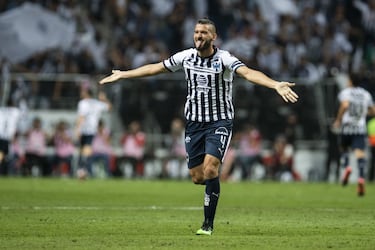 Nico Sánchez, de héroe en el Clásico Regio a solución de emergencia en el banquillo de Rayados