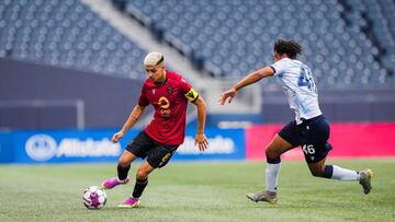 El campeón de la Premier League de Canadá ficha a un chileno