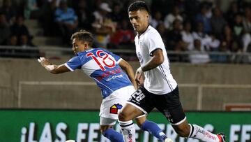 Futbol, Colo Colo vs Universidad Catolica
Amistoso Pretemporada 2018.
El jugador de Colo Colo Felipe Campos, disputa el balón contra Diego Buonanotte de Universidad Catolica durante el partido amistoso disputado en el estadio Estadio La Portada,