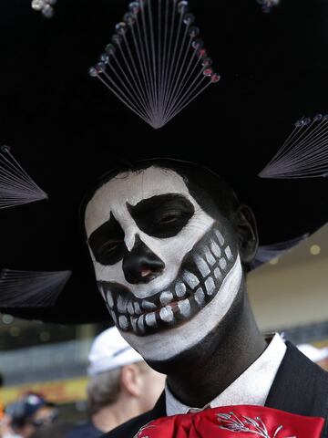 El día de muertos se vivió previo al Gran Premio de México