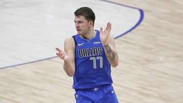 DALLAS, TEXAS - FEBRUARY 10: Luka Doncic #77 of the Dallas Mavericks reacts after scoring against the Atlanta Hawks in the fourth quarter at American Airlines Center on February 10, 2021 in Dallas, Texas. NOTE TO USER: User expressly acknowledges and agrees that, by downloading and or using this photograph, User is consenting to the terms and conditions of the Getty Images License Agreement. Tom Pennington/Getty Images/AFP
== FOR NEWSPAPERS, INTERNET, TELCOS & TELEVISION USE ONLY ==