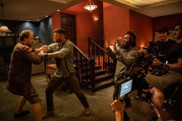 Nuevas imágenes de Chris Hemsworth en su película más trepidante: 'Tyler Rake'
