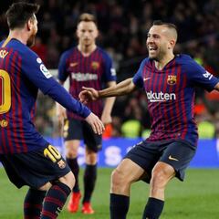 Jordi Alba “in active negotiations” to join ex-Barcelona teammate Lionel Messi at Inter Miami