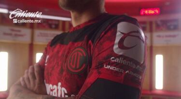 Toluca estrena una playera más Caliente