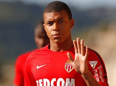 Mbappé decides to leave Monaco, Barça move closer