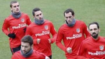 Godín vuelve a la lista
