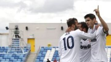 Morata celebra uno de sus goles al Lugo.