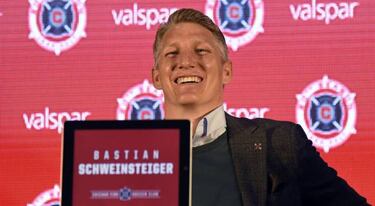 David Villa and Schweinsteiger among top 5 best selling MLS shirts for 2017