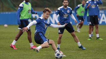 Entrenamiento Deportivo de La Coru&ntilde;a. Borja Galan, Lara, Rolan