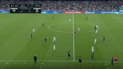 El regalito de Benzema al Betis y al Barcelona: Error garrafal