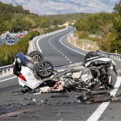 Muere en un accidente y el seguro indemniza a su mujer y a su amante