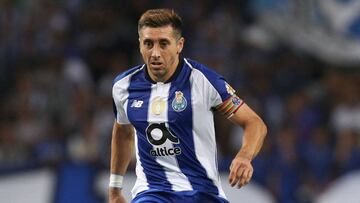 H&eacute;ctor Herrera con Porto