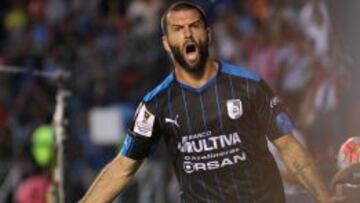 'TIto' Villa celebra su gol histórico