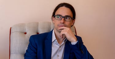 Álex Gómez-Marín, doctor: “Una parte de vivir también es morir”