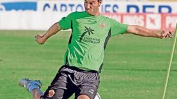 <b>NOVEDAD. </b>Jandro será la principal novedad del Elche ante el Recreativo.