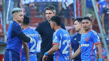 El técnico que toma ventaja para asumir en la U el 2024