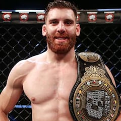 Bruno Cannetti, campeón de Combate Américas, sobrevive a un disparo en el pecho