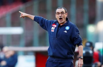 Napoli coach Maurizio Sarri gestures