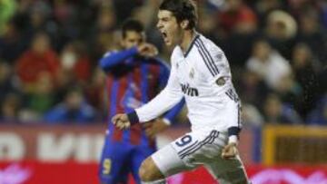 Álvaro Morata celebra el gol.