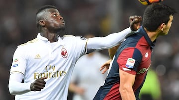 El Genoa golea a un Milan gris