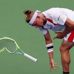 Davidovich deja escapar a Rublev tras cinco bolas de partido