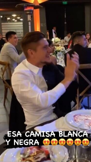 La camisa con la que Leo Gil se ha transformado en tendencia