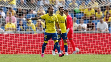 09/11/2025 FUTBOL SEGUNDA DIVISION TEMPORADA 25/26 PARTIDO UD LAS PALMAS - RACING DE SANTANDER