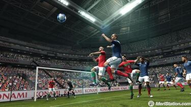 Pro Evolution Soccer 2012, Impresiones