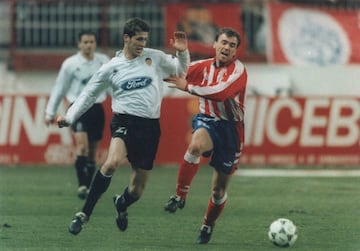 Uno de los partidos fetiche de la histórica temporada 1995-96 para el Atlético. Ida de las semifinales de Copa. Tras un comienzo fulgurante del Atlético (parando Zubizarreta un penalti a Penev), el Valencia se adelantó al descanso 2-0 con goles de Gálvez y Fernando. El Atlético, en una segunda parte memorable, marcó cinco goles seguidos: Pantic (2), Biagini, Juan Carlos y Roberto. Mijatovic hizo el 3-5 en el descuento. La vuelta fue un trámite y esa Copa la ganó el Atletico al Barça en la final de Zaragoza.