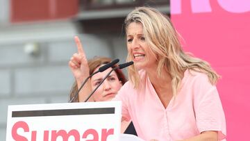 La vicepresidenta primera, Yolanda Díaz, interviene durante un acto de campaña en Sumar, en la plaza de la Universidad, a 30 de mayo de 2024, en Valladolid, Castilla y León (España). Yolanda Díaz se ha desplazado a Valladolid como parte de los actos de campaña del partido de cara a las próximas elecciones del 9 de junio.
30 MAYO 2024;CAMPAÑA ELECTORAL;MITIN;9J;COMICIOS;EUROPEOS;
Pablo Requejo / Europa Press
30/05/2024