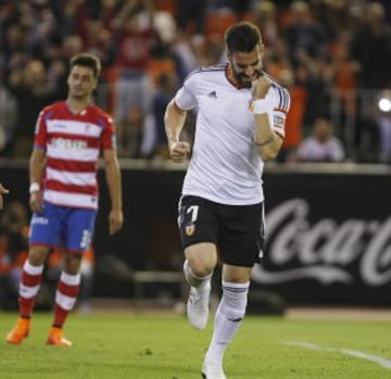 4-0. Negredo celebró el cuarto gol.