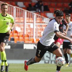 Guedes se destapa como asistente cuando el Valencia se plantea su venta