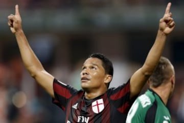 Milan le gana 2-1 al Empoli con gran actuación del goleador Carlos Bacca