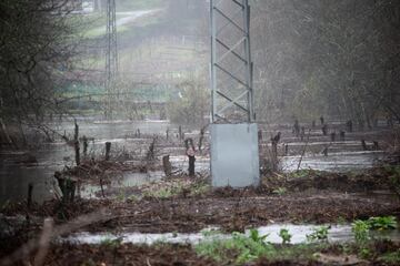 El río Lérez a su paso por Ponte Bora en Pontevedra. La Dirección Xeral de Emerxencias ha activado el Plan Especial ante el riesgo de desbordamiento del río Lérez a su paso por Pontevedra, ya que el cauce supera los umbrales establecidos. 