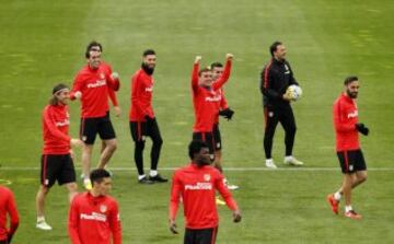 Gran ambiente entre los jugadores. 