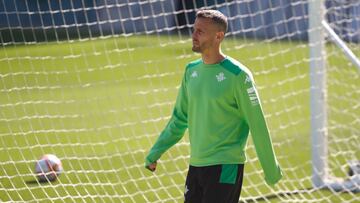 Sergio Canales, en el entrenamiento de hoy. 