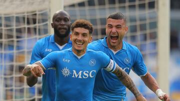 Di Lorenzo celebra el gol que da la victoria ante el Nápoles.