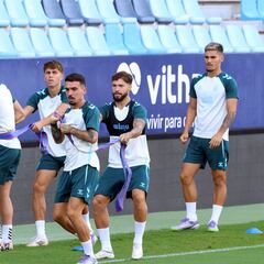 Chupete o Niño, el agradable dilema del Málaga