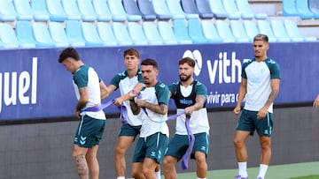 Chupete y Niño, con más compañeros en una sesión reciente del Málaga.