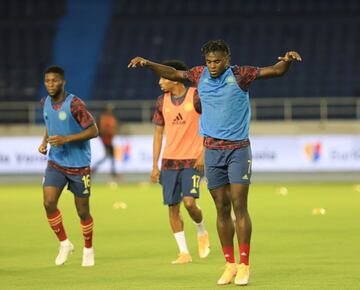 Colombia y Venezuela en el estadio Metropolitano de Barranquilla, fecha 1 de Eliminatorias a Qatar 2022.