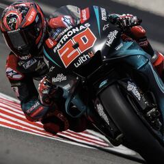 Quartararo está a un nivel muy superior en el inicio de Sepang