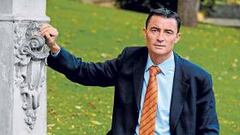 "Si la Premier me llama para arbitrar, lo valoraré"