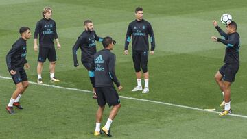 Varane returns to training as Bale, Kovacic and Carvajal continue work inside
