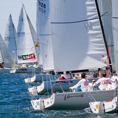 El I Trofeo Engel & Völkers comienza en el Abra