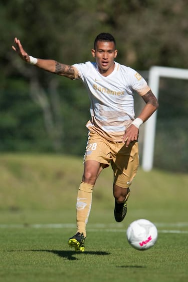 Jeison Angulo y el difícil camino de los colombianos en Pumas