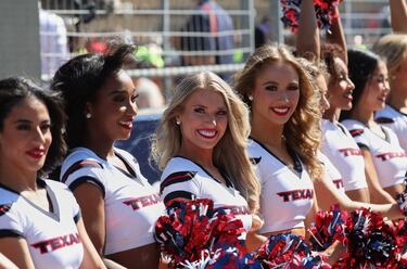Porristas de los Houston Texans en un desfile de pilotos antes del Gran Premio de F1 de Estados Unidos en el Circuito de las Américas.