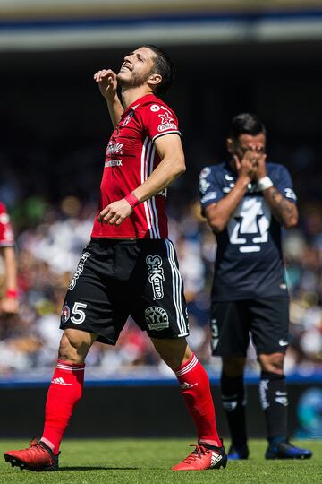 La jornada 8 del Clausura 2017 nos dio el mejor partido del año en la Liga MX. Parecía que sería un día largo para los entonces dirigidos por Juan Francisco Palencia, pues los fronterizos lograría irse arriba en el marcador 0-3 con goles de Avilés Hurtado, Ignacio Malcorra y Guido Rodríguez. Sin embargo, con doblete de Nicolás Castillo y un gol más de Pablo Barrera, los felinos lograrían rescatar en diez minutos un valioso empate en casa.