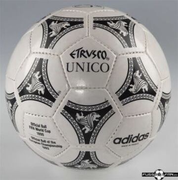 Mundial de Italia 1990. Adidas Etrusco, con una capa interna de espuma de poliuretano.